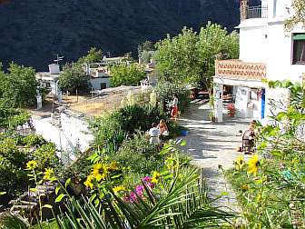 Photo of terrace of Casa Rural with breakfast